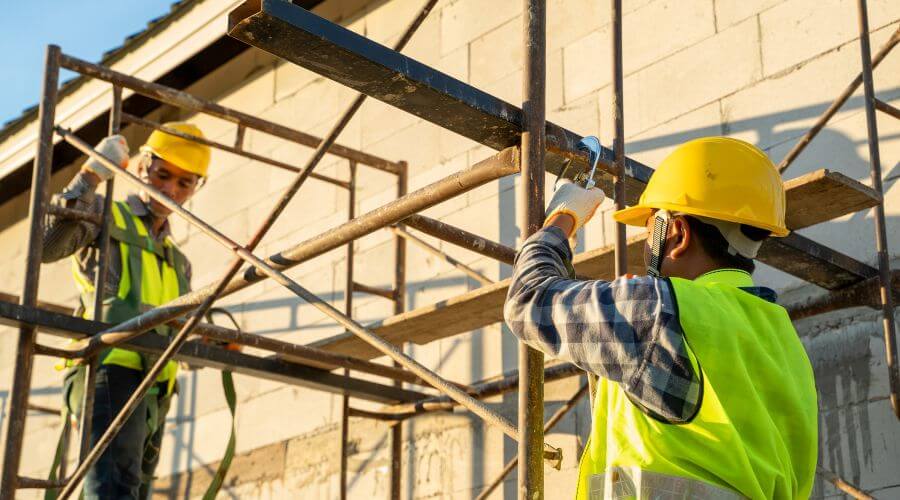 Expert Emergency Roof Repairs services in Suitland, MD